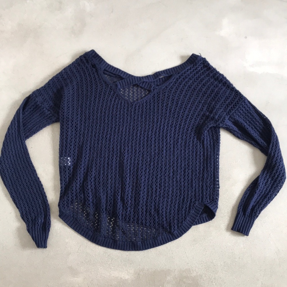 sweater william b size large navy